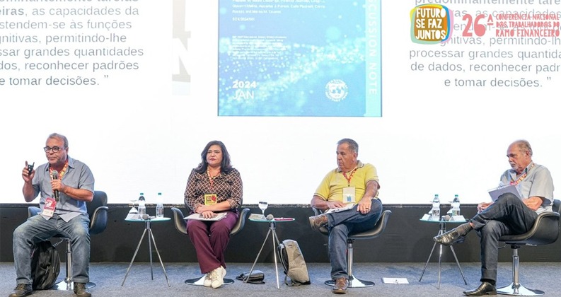 Grandes empresas de tecnologia detêm informações políticas e econômicas